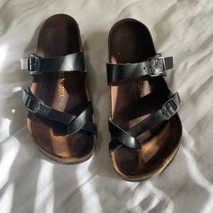 Birkenstock Mayari Sandal (size 7/37)